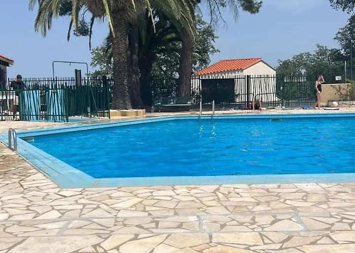 Belle Maison Lila Jade Avec Superbe Vue à 180 Degrés Piscine Partagée Casa de Férias