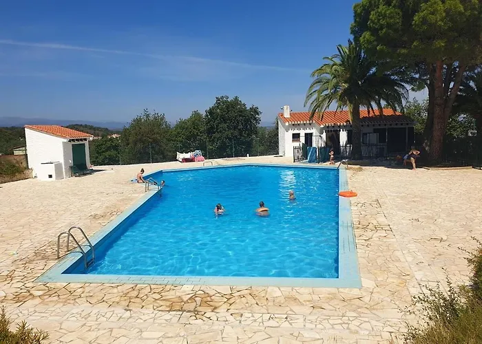 Casa de Férias Belle Maison Lila Jade Avec Superbe Vue à 180 Degrés Piscine Partagée Laroque-des-Albères