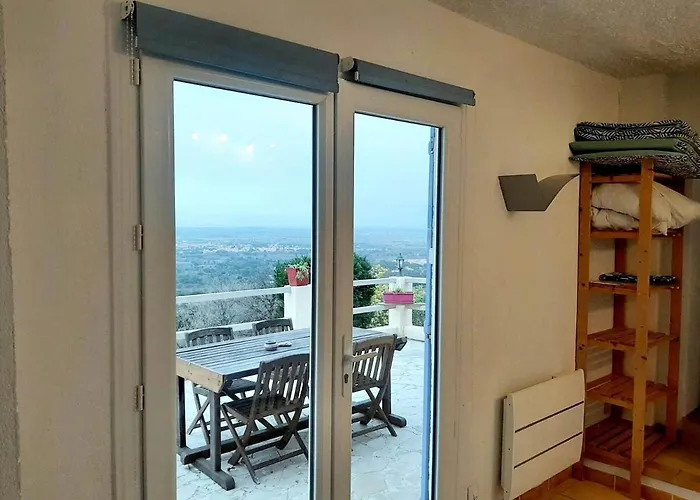 Belle Maison Lila Jade Avec Superbe Vue à 180 Degrés Piscine Partagée *